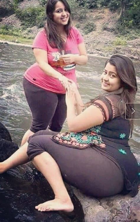 Indian chubby girl having sex.